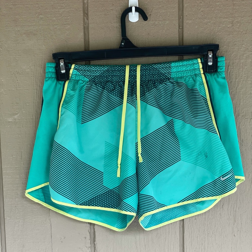 Nike drifit shorts